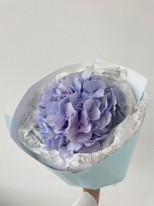 Букет "комплимент", артикул F1138445 - 3135 рублей, доставка по городу. Flawery - доставка цветов