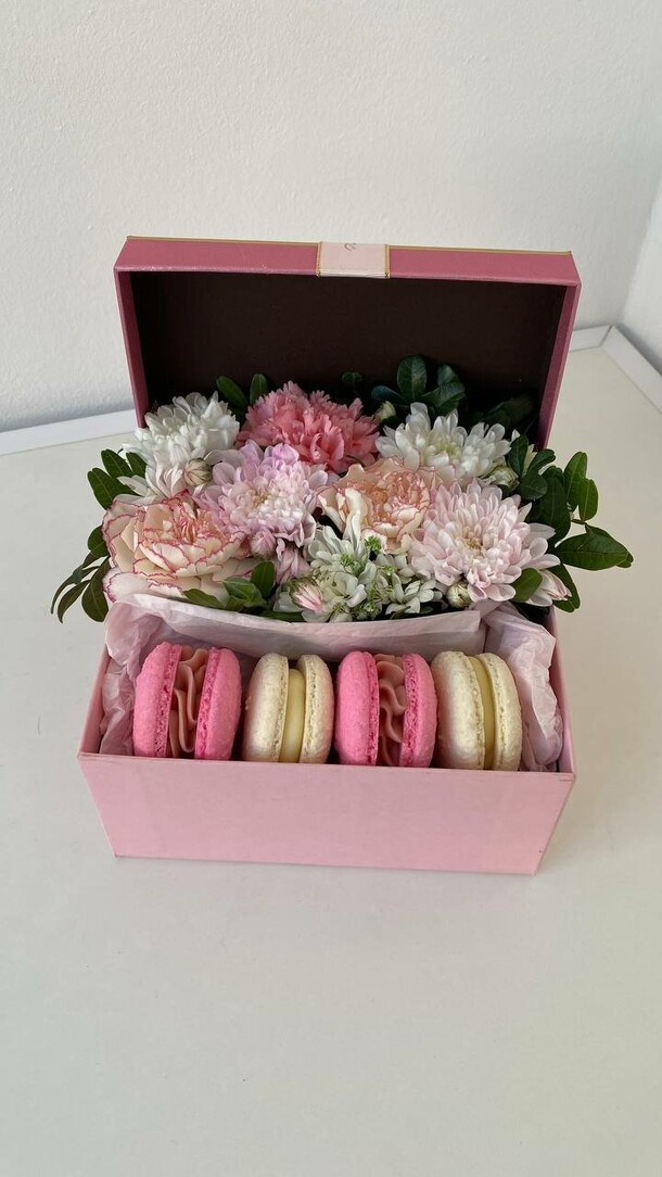 Сладкая коробочка, артикул F1376494 - 3625 рублей, доставка по городу. Flawery - доставка цветов