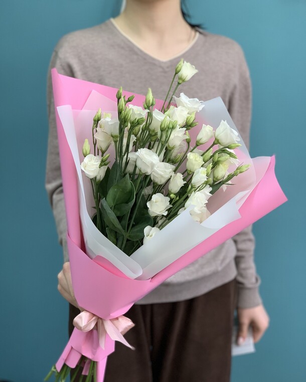 Прекрасная эустома 🌸, артикул F1181815 - 4350 рублей, доставка по городу. Flawery - доставка цветов