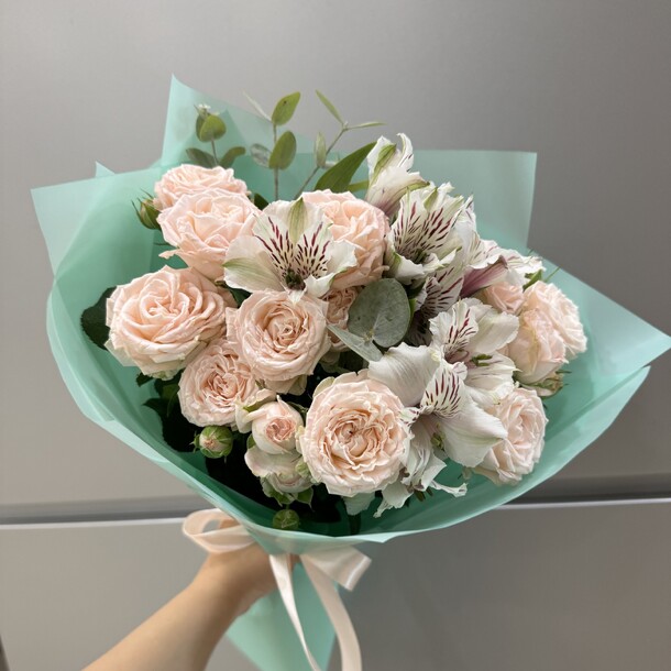 Пионовидная нежность, артикул F1324644 - 4380 рублей, доставка по городу. Flawery - доставка цветов