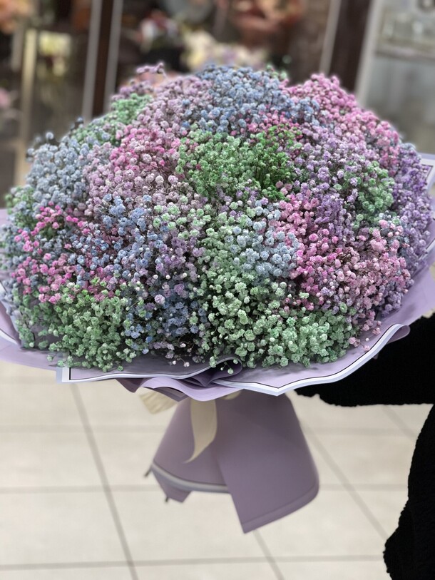 Радужная гипсафила, артикул F1223763 - 16305 рублей, доставка по городу. Flawery - доставка цветов