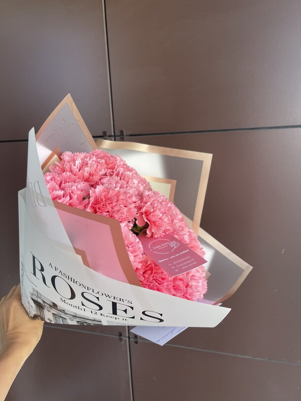 Букет из диантусов ажурный, артикул F1207797 - 4300 рублей, доставка по городу. Flawery - доставка цветов