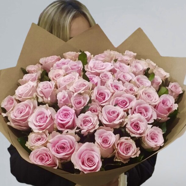51 розовые розы, артикул F1142568 - 13807 рублей, доставка по городу. Flawery - доставка цветов