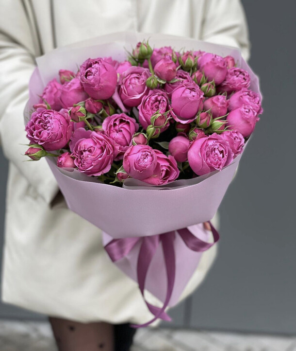 Роза кустовая пионовидная, артикул F1148512 - 9044 рублей, доставка по городу. Flawery - доставка цветов