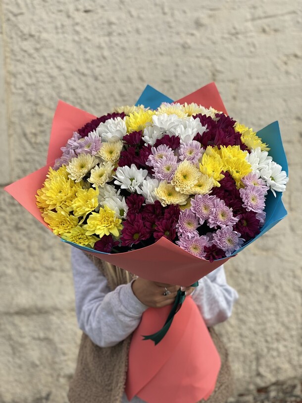Букет из хризантем, артикул F1149690 - 13309 рублей, доставка по городу. Flawery - доставка цветов