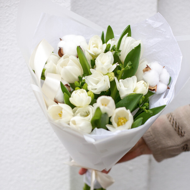 Альпы, артикул F1373765 - 4790 рублей, доставка по городу. Flawery - доставка цветов