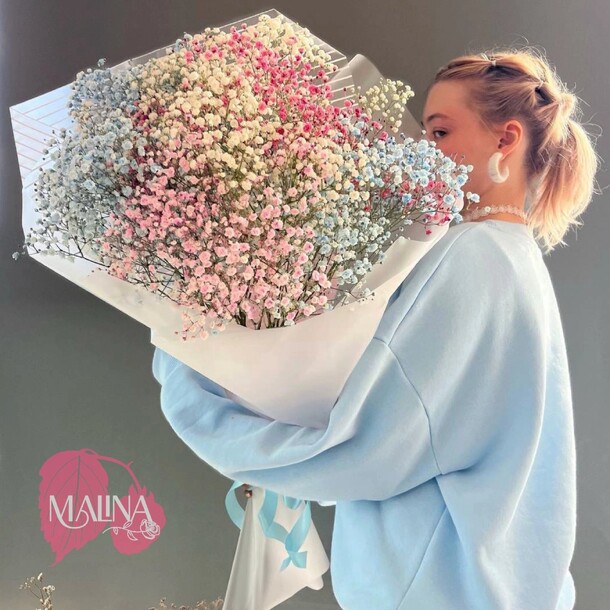 Букет"конфетки", артикул F1397962 - 2600 рублей, доставка по городу. Flawery - доставка цветов