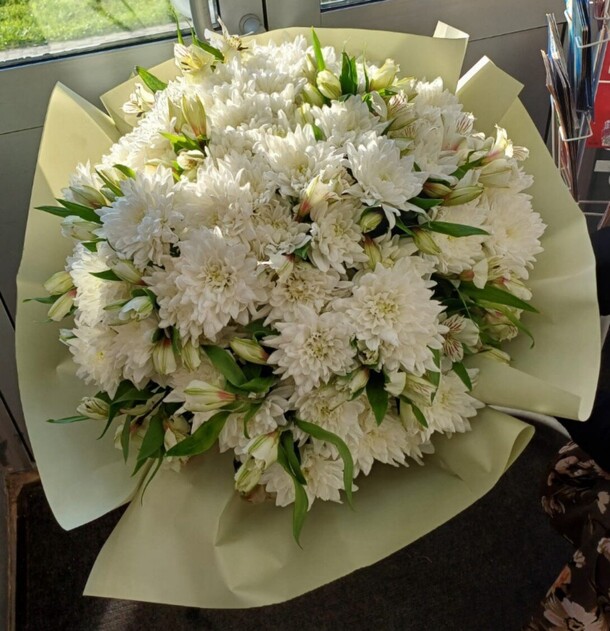 Букет "дивный", артикул F1436234 - 5655 рублей, доставка по городу. Flawery - доставка цветов