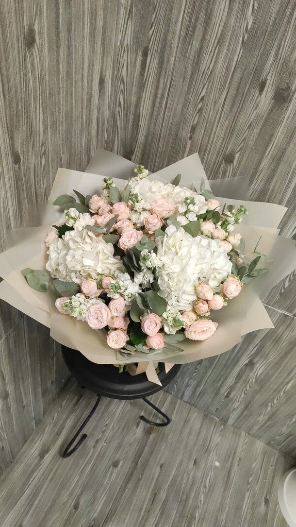 Букет "прайм"collection 3, артикул F1216818 - 9668 рублей, доставка по городу. Flawery - доставка цветов