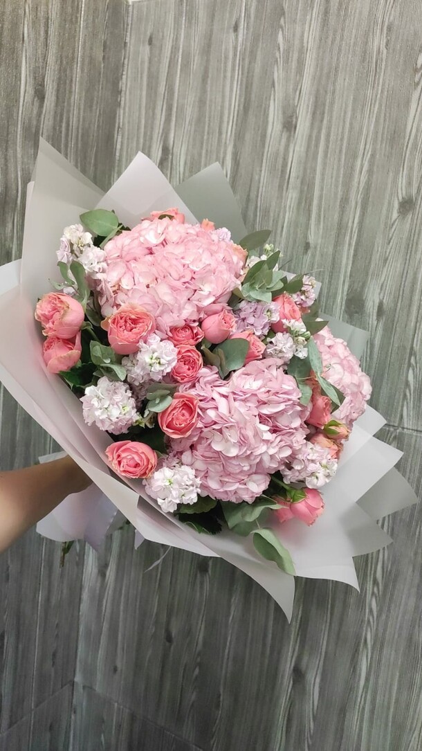 Букет "прайм" collection 4, артикул F1216819 - 9668 рублей, доставка по городу. Flawery - доставка цветов