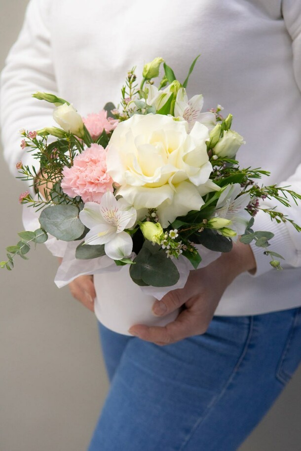 Сердце ангела, артикул F1347575 - 3900 рублей, доставка по городу. Flawery - доставка цветов