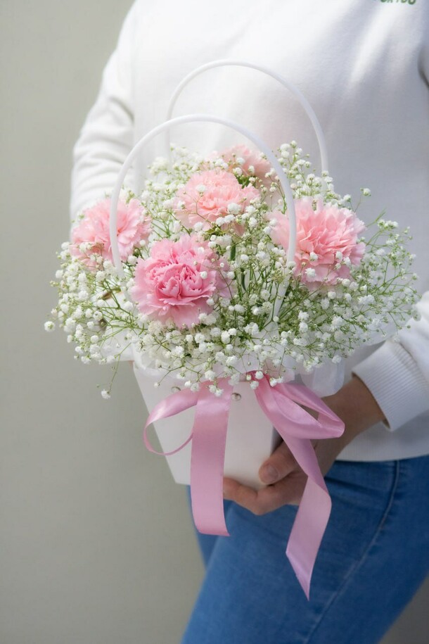 Сливочный мусс, артикул F1347581 - 2450 рублей, доставка по городу. Flawery - доставка цветов