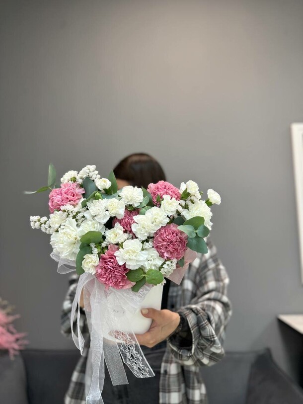 "montreal" бокс со стойким составом m01, артикул F1306287 - 4296 рублей, доставка по городу. Flawery - доставка цветов