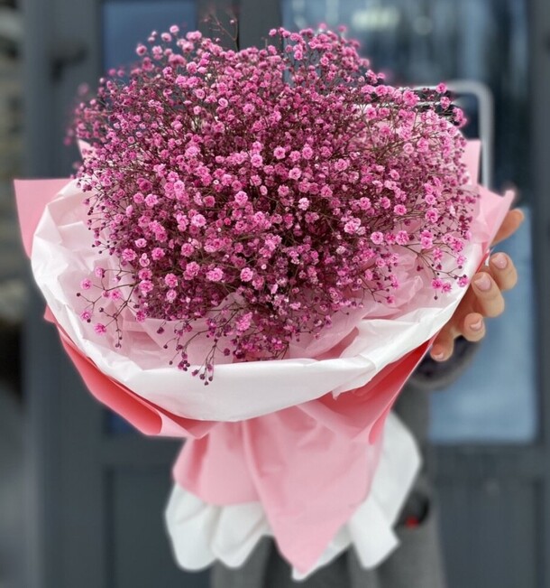 Букет розовых гипсофил, артикул F1238031 - 5610 рублей, доставка по городу. Flawery - доставка цветов