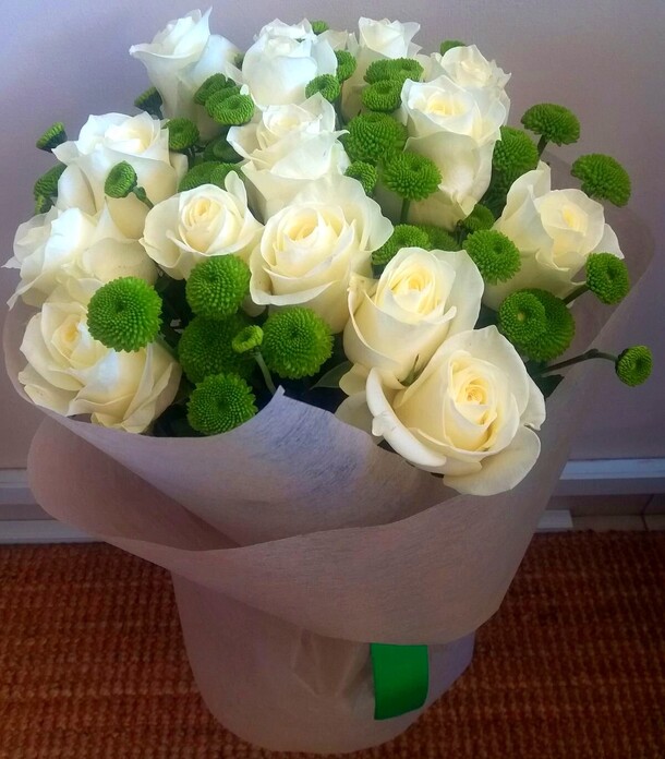 Букет цветов, артикул F1255299 - 8580 рублей, доставка по городу. Flawery - доставка цветов