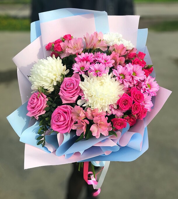 Букет цветов, артикул F1255337 - 6215 рублей, доставка по городу. Flawery - доставка цветов