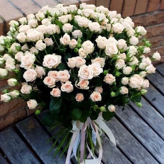 Букет цветов, артикул F1255360 - 11825 рублей, доставка по городу. Flawery - доставка цветов