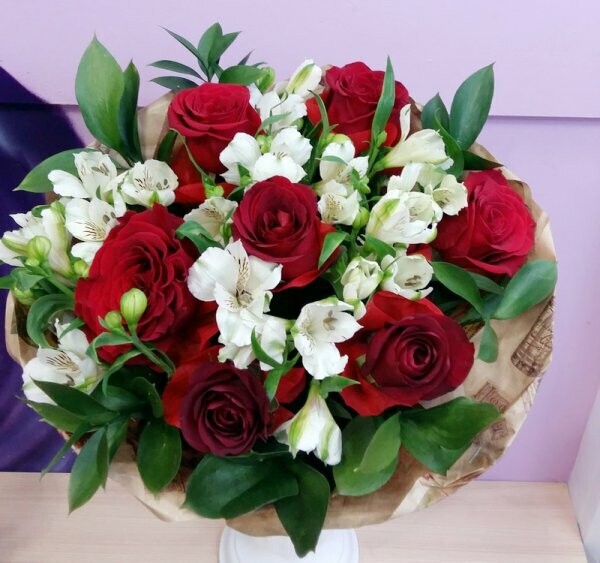 Букет цветов, артикул F1255903 - 4840 рублей, доставка по городу. Flawery - доставка цветов