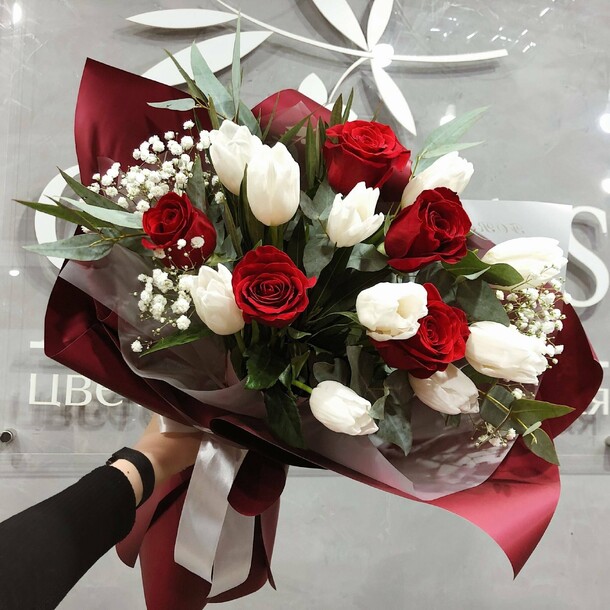 Букет цветов, артикул F1255906 - 6380 рублей, доставка по городу. Flawery - доставка цветов