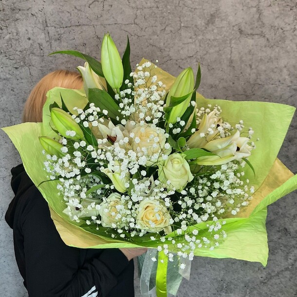 Букет цветов, артикул F1256014 - 5610 рублей, доставка по городу. Flawery - доставка цветов