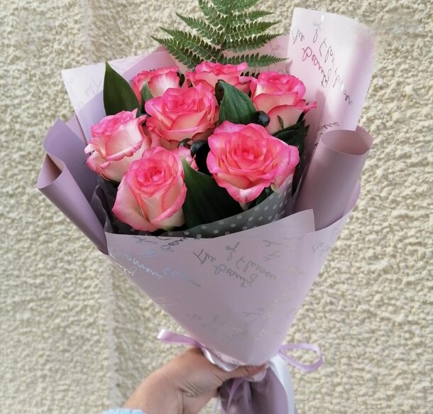 Букет роз, артикул F1256569 - 3300 рублей, доставка по городу. Flawery - доставка цветов