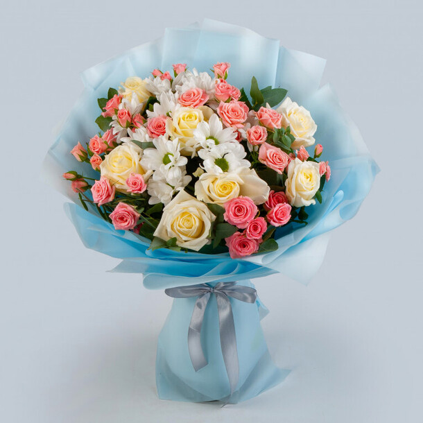 Букет цветов, артикул F1256679 - 7095 рублей, доставка по городу. Flawery - доставка цветов