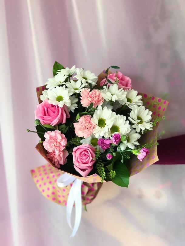 Букет цветов, артикул F1256688 - 4345 рублей, доставка по городу. Flawery - доставка цветов