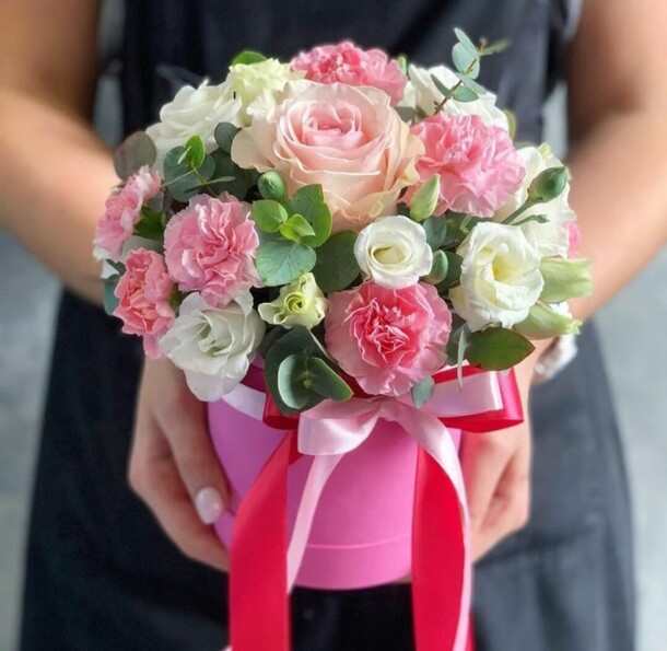 Букет " эвелина", артикул F1268591 - 7150 рублей, доставка по городу. Flawery - доставка цветов