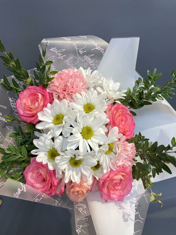 Букет «кантри», артикул F1273746 - 5610 рублей, доставка по городу. Flawery - доставка цветов