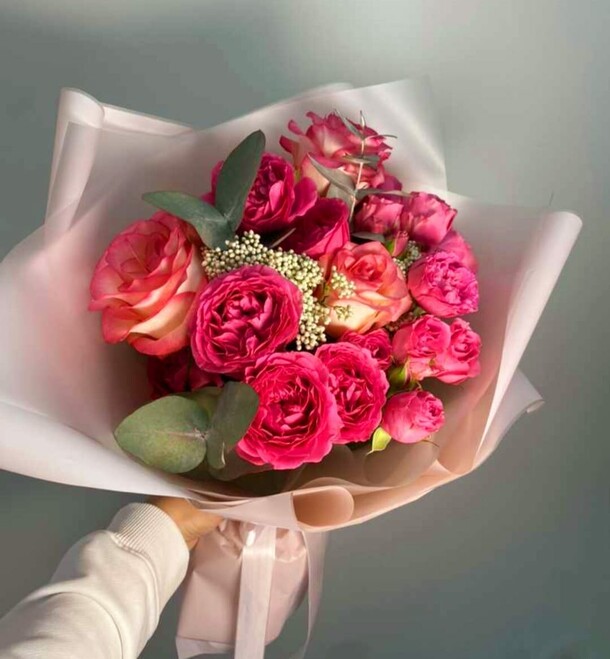 Букет роз, артикул F1274680 - 5610 рублей, доставка по городу. Flawery - доставка цветов