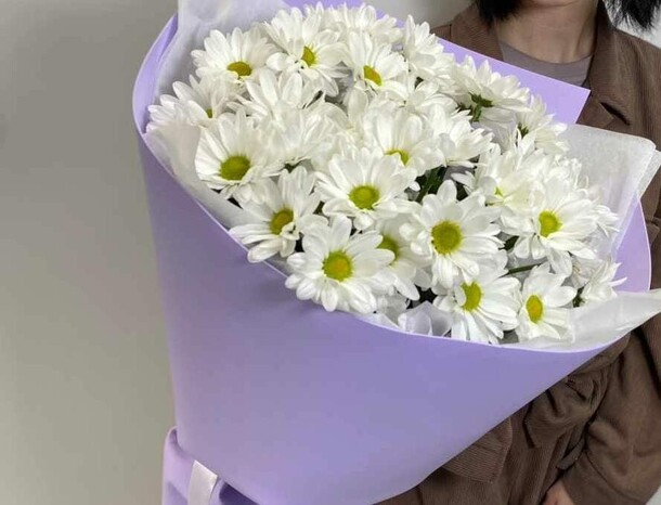 Букет кустовых хризантем, артикул F1277146 - 4620 рублей, доставка по городу. Flawery - доставка цветов