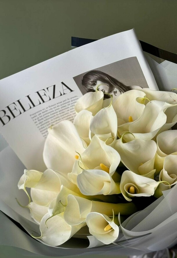 Букет калл, артикул F1278852 - 8965 рублей, доставка по городу. Flawery - доставка цветов