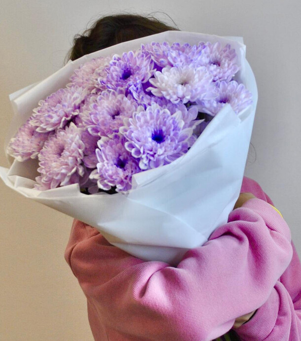 Сиреневые хризантемы, артикул F1248925 - 2640 рублей, доставка по городу. Flawery - доставка цветов