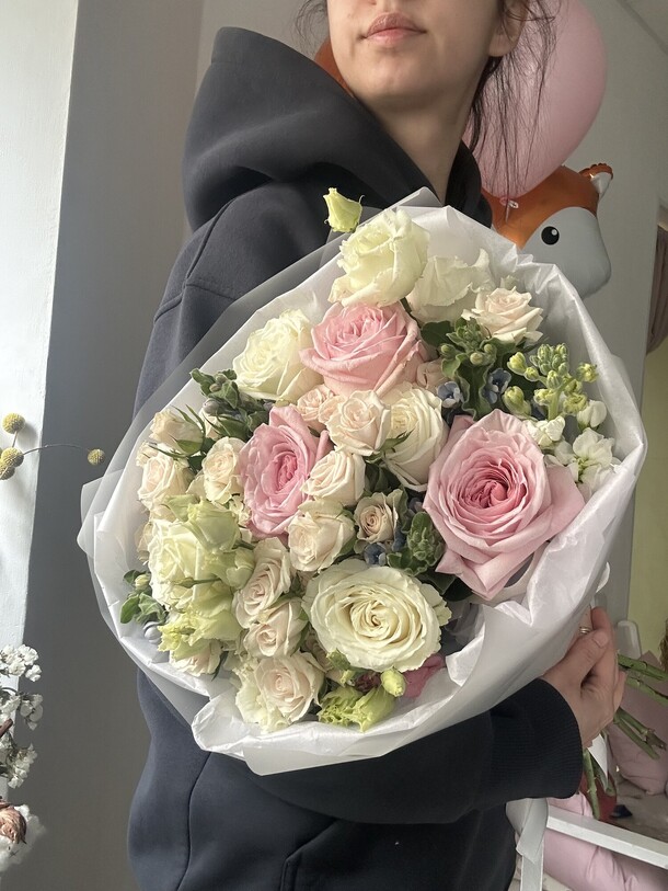 Роскошный букет для нее 😍, артикул F1276501 - 6490 рублей, доставка по городу. Flawery - доставка цветов