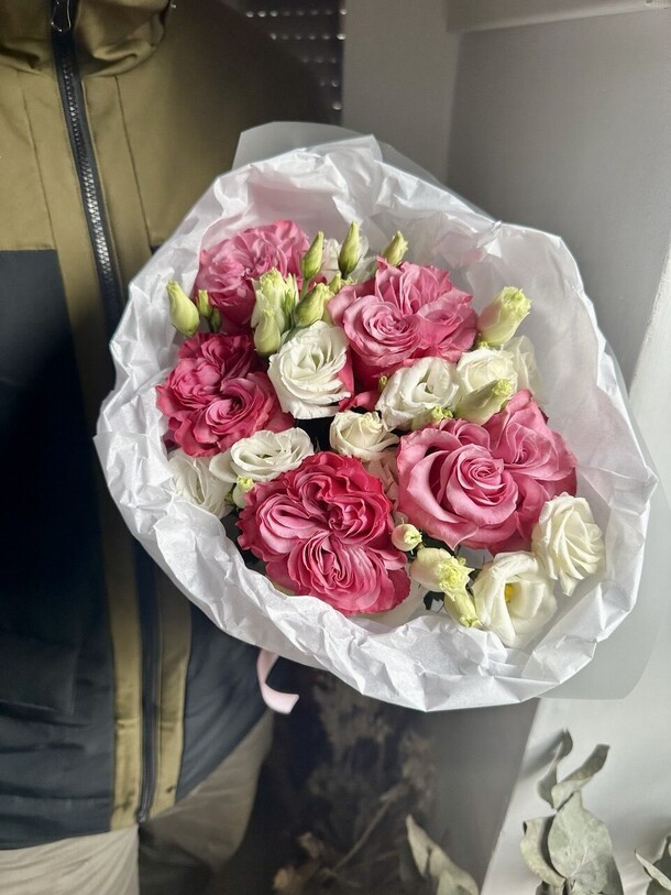 Букет стойких цветов, артикул F1363863 - 6590 рублей, доставка по городу. Flawery - доставка цветов