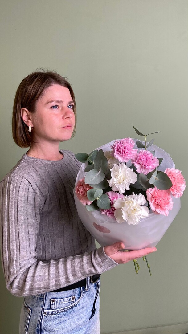 Bonjour букет "любовь и голуби 1.0", артикул F1457696 - 4490 рублей, доставка по городу. Flawery - доставка цветов