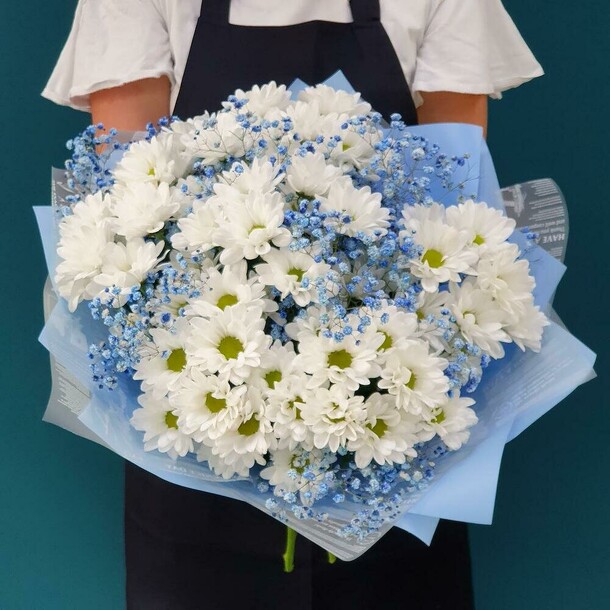 Голубая высота, артикул F1234797 - 3795 рублей, доставка по городу. Flawery - доставка цветов