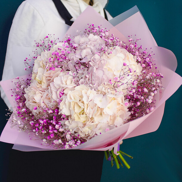 Сладкая вата букет гортензий, артикул F1235412 - 5390 рублей, доставка по городу. Flawery - доставка цветов