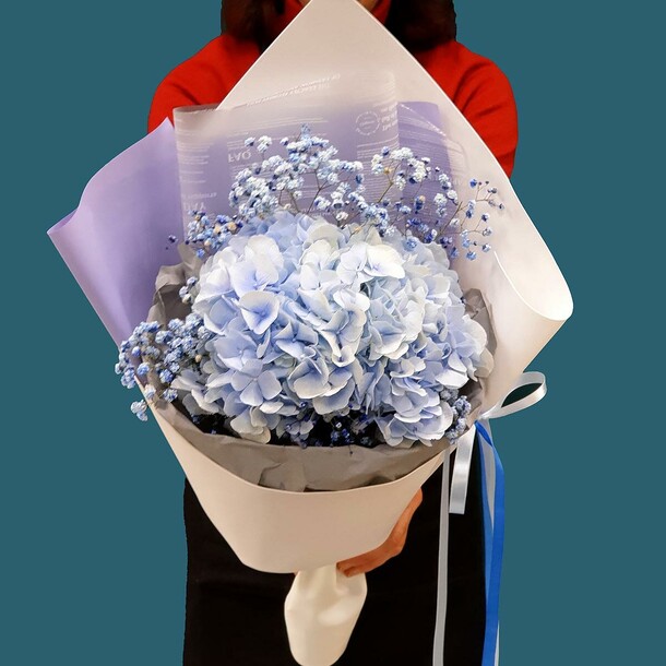 Букет голубая лагуна, артикул F1235465 - 2310 рублей, доставка по городу. Flawery - доставка цветов