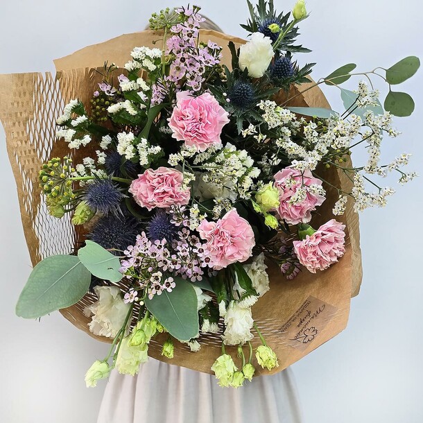 Лесная полянка букет из мелких цветов, артикул F1348473 - 5225 рублей, доставка по городу. Flawery - доставка цветов