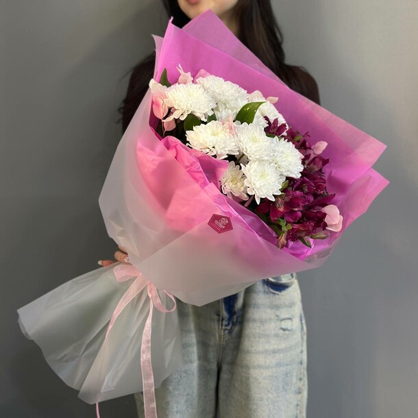 Изысканный комплимент, артикул F1420278 - 4200 рублей, доставка по городу. Flawery - доставка цветов