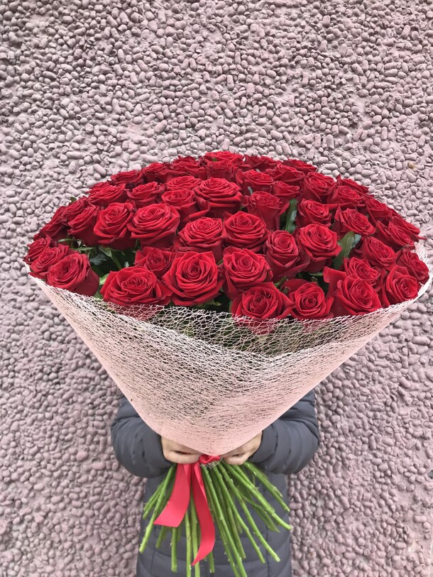 75 красных роз, артикул F53224 - 29500 рублей, доставка по городу. Flawery - доставка цветов