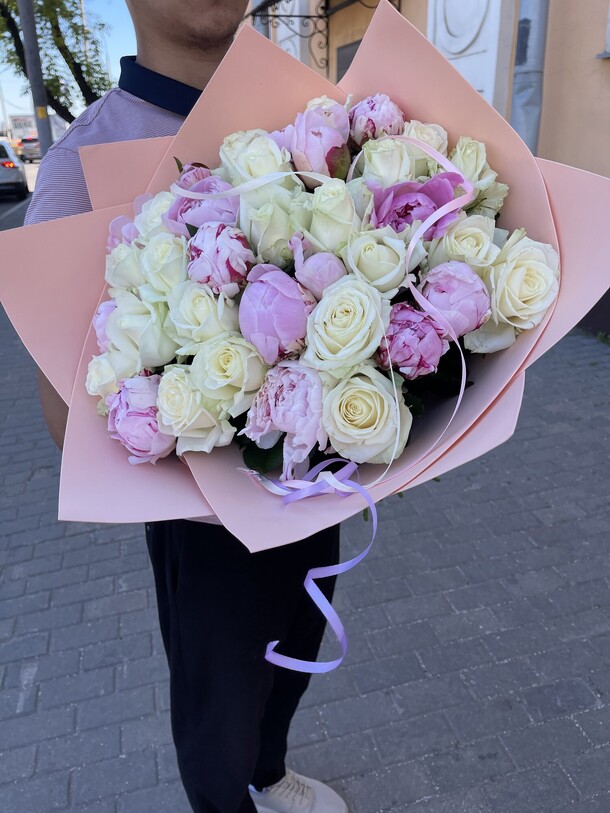 Самый нежный букет, артикул F1066979 - 13999 рублей, доставка по городу. Flawery - доставка цветов