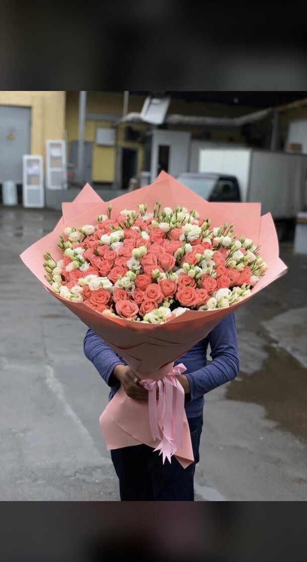 Яркий букет, артикул F1084126 - 32999 рублей, доставка по городу. Flawery - доставка цветов