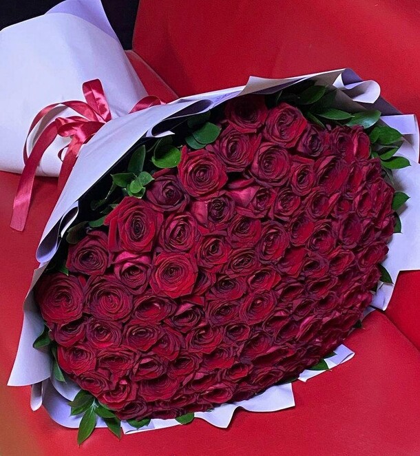 Кокетка, артикул F1090567 - 27499 рублей, доставка по городу. Flawery - доставка цветов