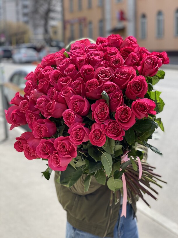 Эквадорская роза пинк флойд, артикул F1140265 - 27499 рублей, доставка по городу. Flawery - доставка цветов