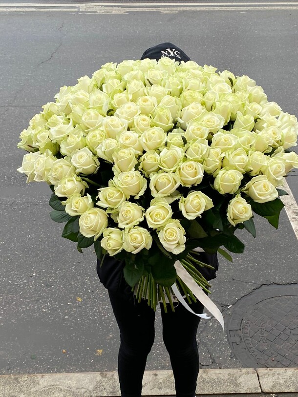 Белоснежка, артикул F1146508 - 27499 рублей, доставка по городу. Flawery - доставка цветов