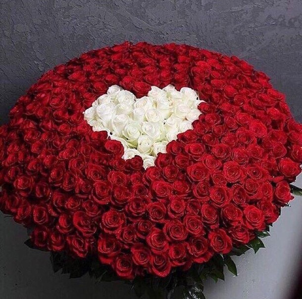 Букет из большой сердечки, артикул F30123 - 116719 рублей, доставка по городу. Flawery - доставка цветов