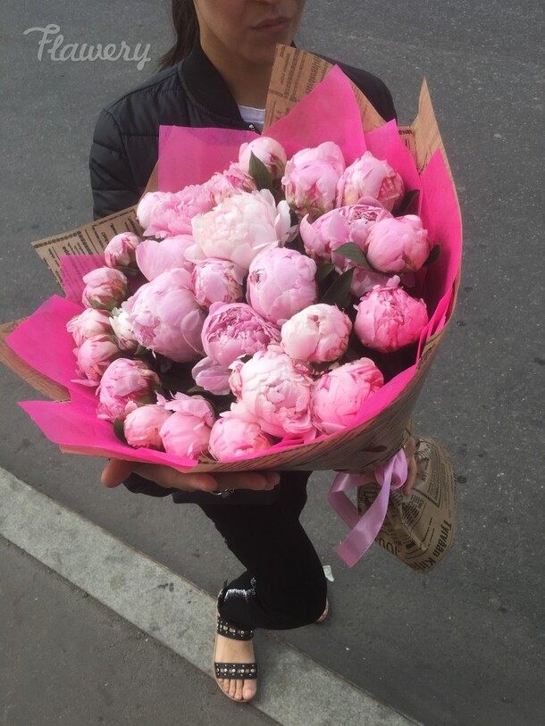 Элегантный букет, артикул F37267 - 38499 рублей, доставка по городу. Flawery - доставка цветов