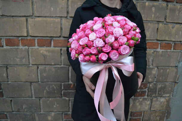 Эмили роуз, артикул F72307 - 19799 рублей, доставка по городу. Flawery - доставка цветов